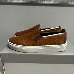 The Flexx women’s slip on croc‎ leather sneakers size 5.5M Cognac
